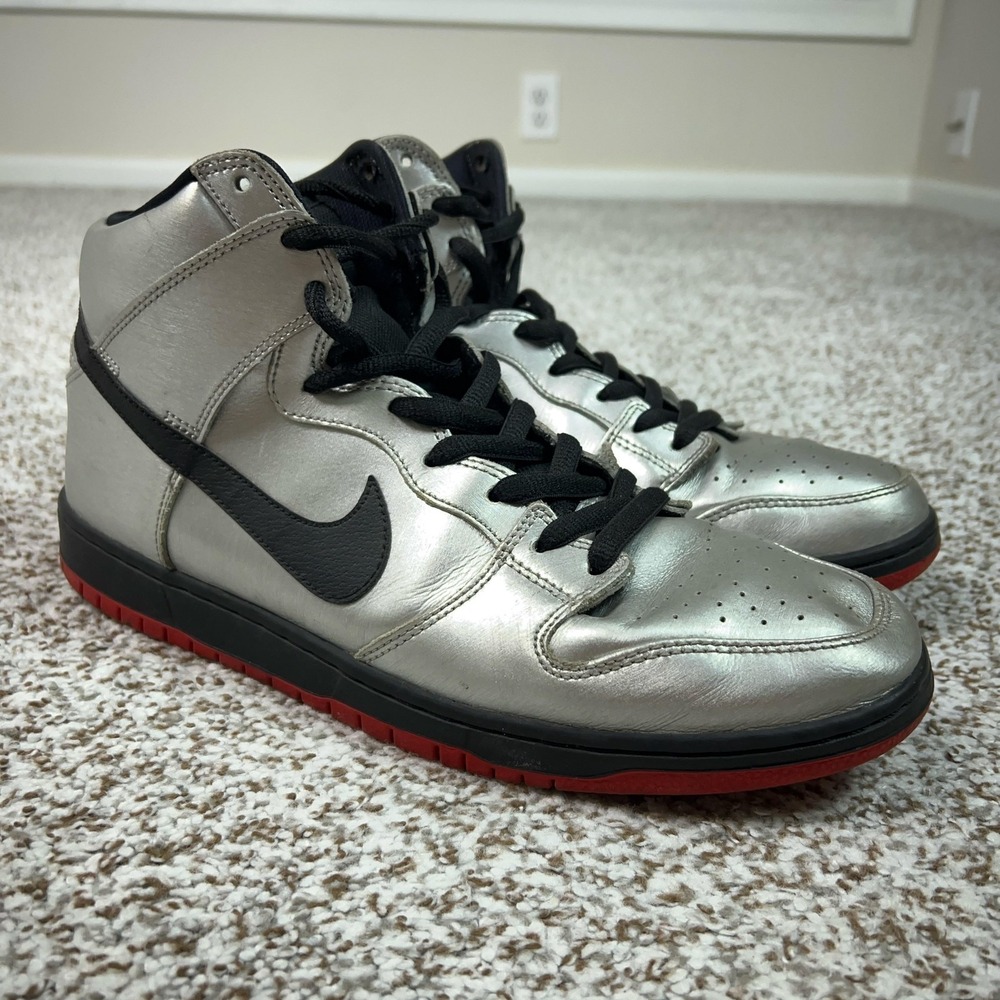 Nike Shoes Mens Size 12 Silver SB Dunk High Steel Reserve Skateboarding Sneakers
